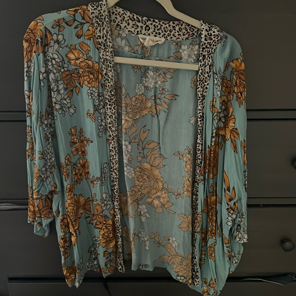 Floral and leopard kimono